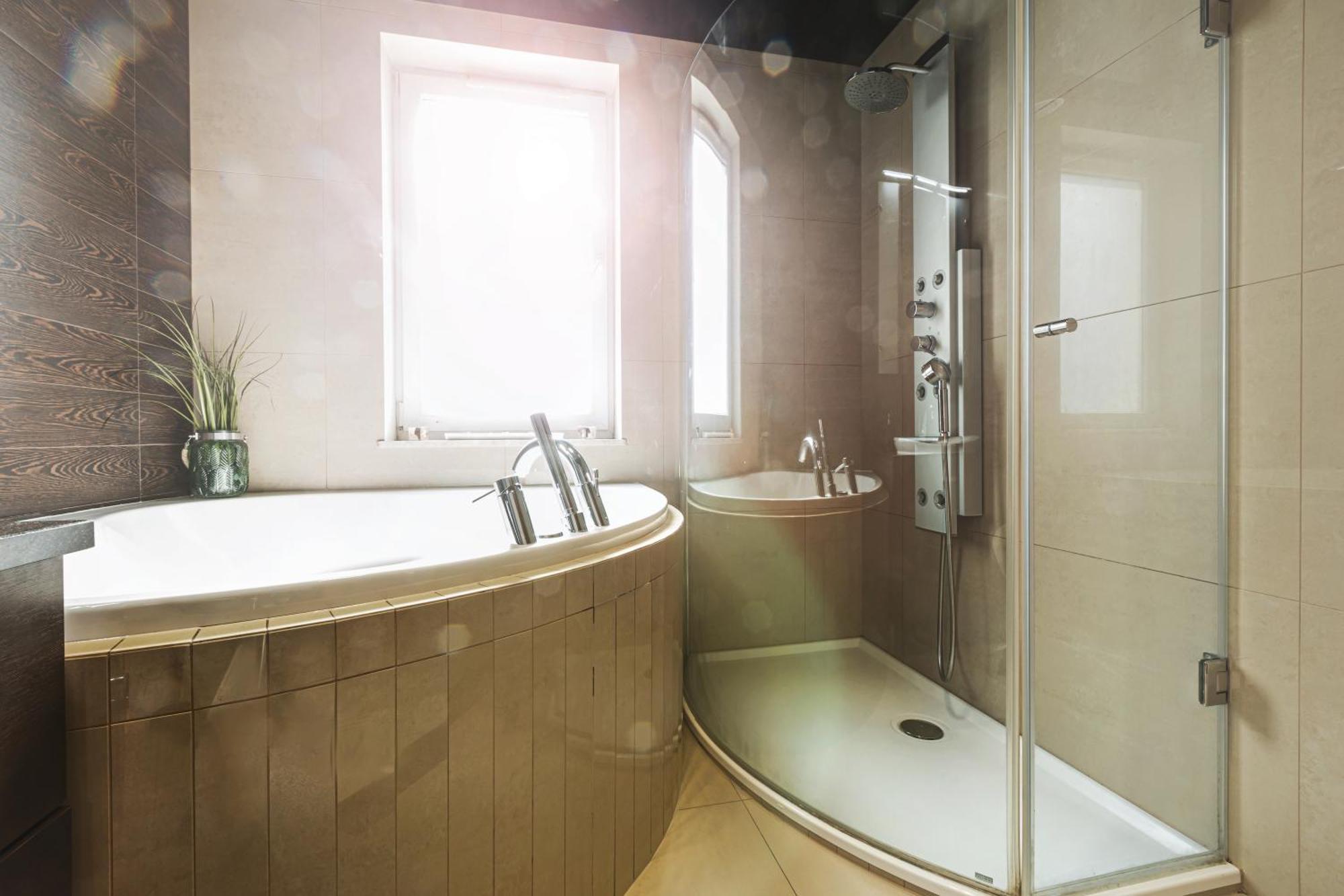 Apartament Z Jacuzzi Parking Balkon 2 Sypialnie วรอตซวาฟ ภายนอก รูปภาพ