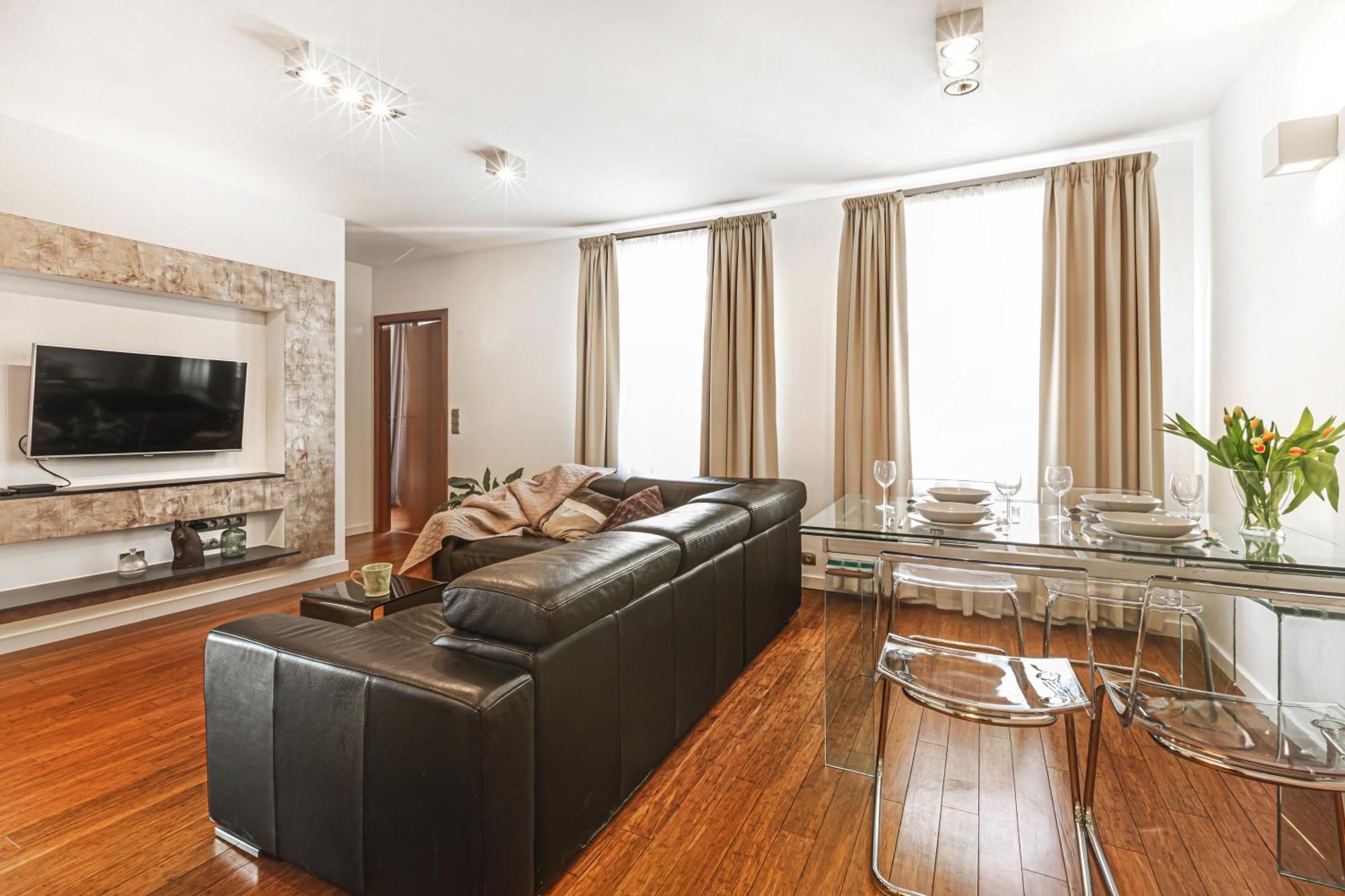 Apartament Z Jacuzzi Parking Balkon 2 Sypialnie วรอตซวาฟ ภายนอก รูปภาพ